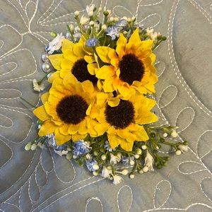 Wrist corsage sunflowers